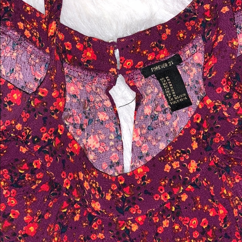 Forever21 Blouse - Picture 2 of 3